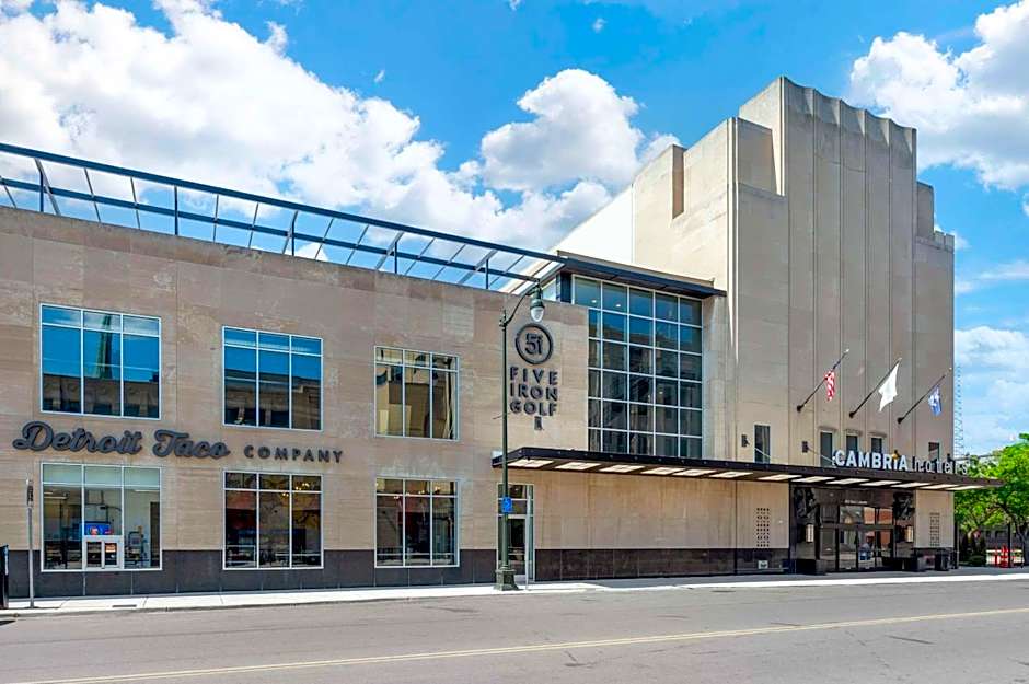 Cambria Hotel Detroit Downtown