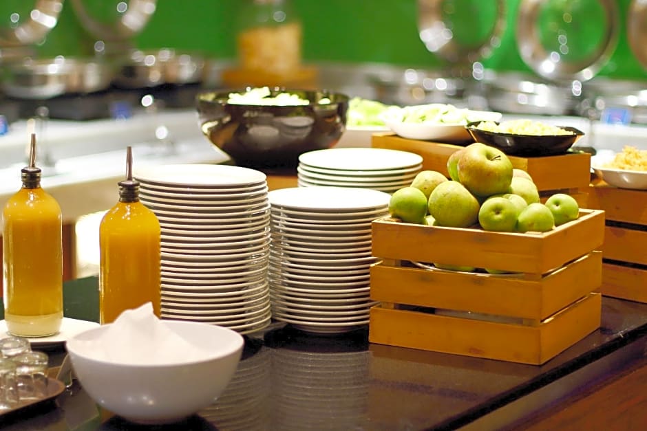 Holiday Inn Express Semarang Simpang Lima By IHG