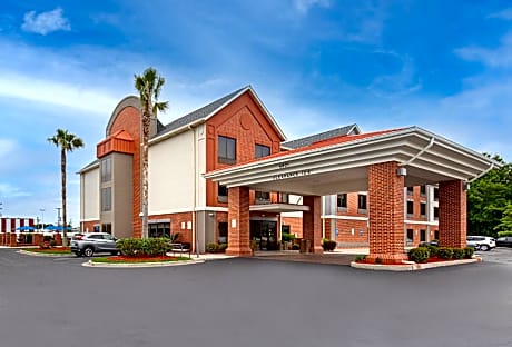Holiday Inn Express Savannah South I-95 - Richmond Hill By IHG