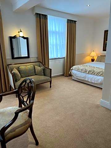 The Saracens Head Hotel
