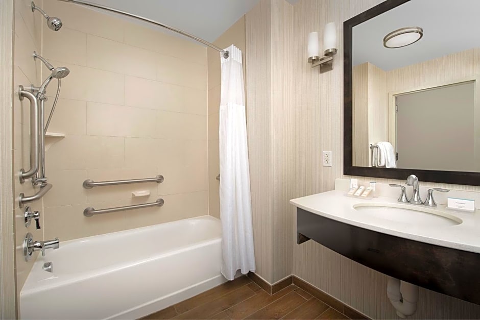 Hilton Garden Inn Charlotte Airport