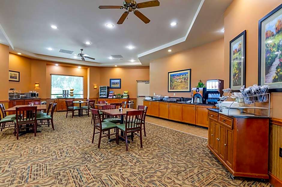 Best Western Plus Inn At Hunt Ridge