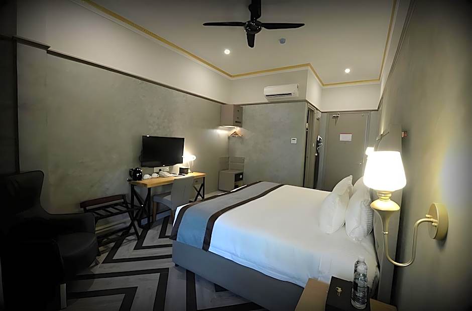 1969 Business Suites @ Ipoh Garden