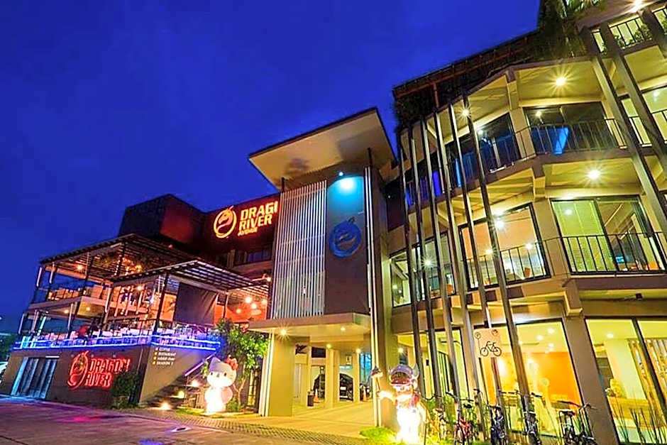 Dragon River Avenue Hotel