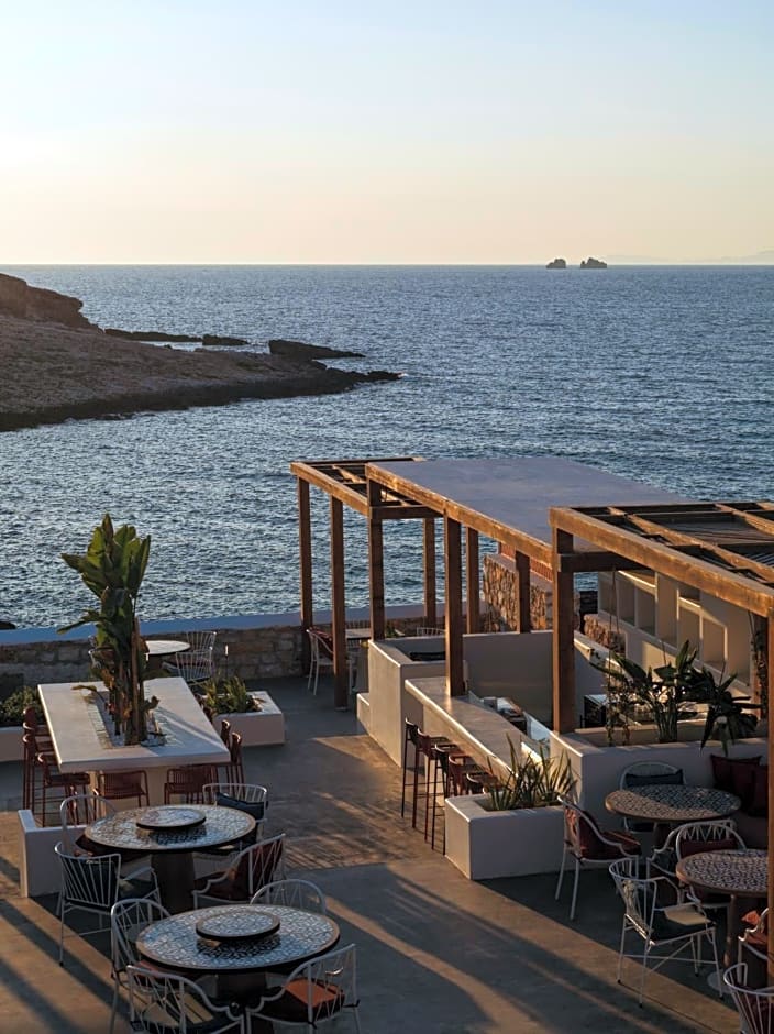 Minois Sugarcube Suites