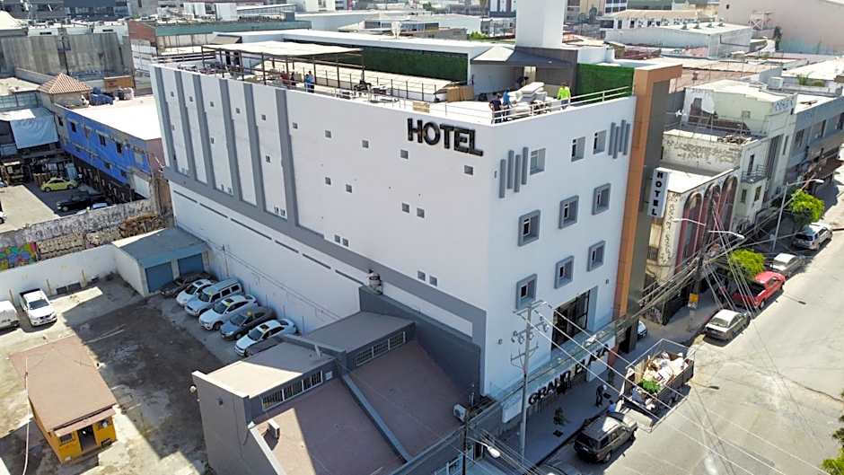 Hotel Grand One Plaza