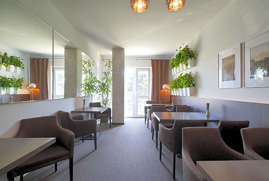 HOTEL CENTRUM with free parking