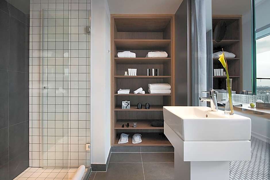 Melia Paris La Defense