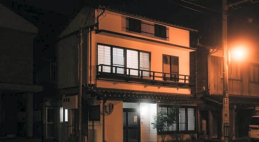 B&B MIKAWA - Kanazawa Fish Harbour