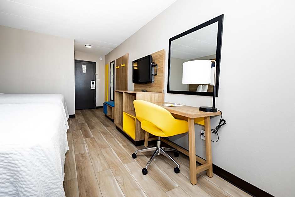 Days Inn by Wyndham Sharonville