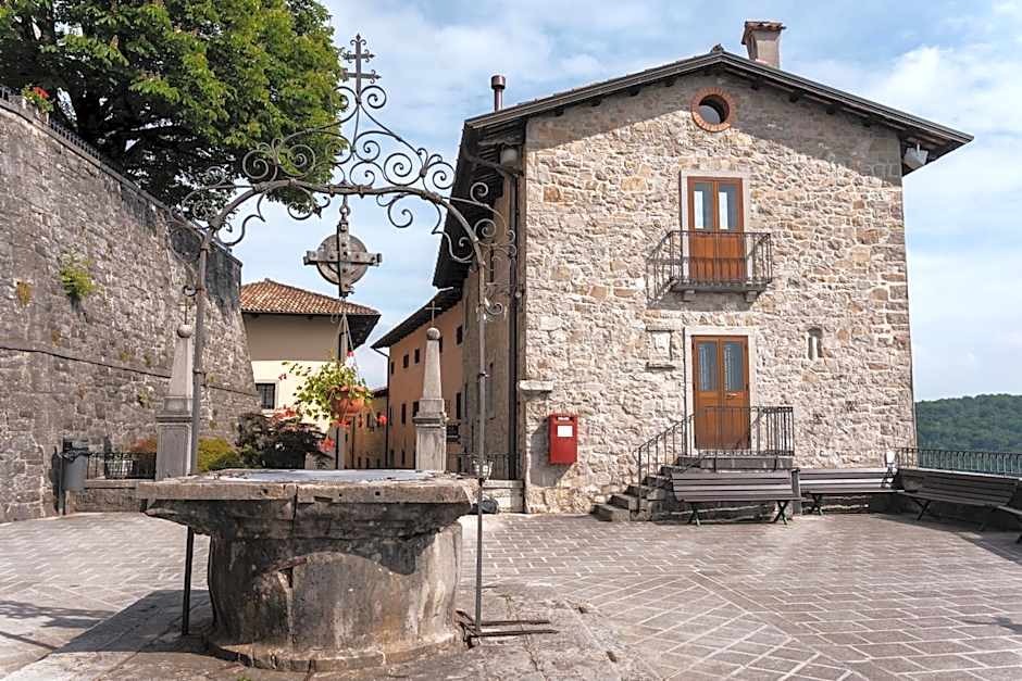 Hotel casa del pellegrino - Castelmonte