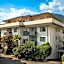 goldfinger + suites