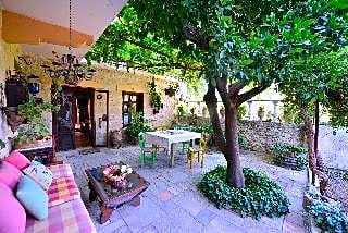 VIGLATORAS TRADITIONALS APARTMENTS