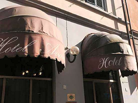Hotel Cosmos