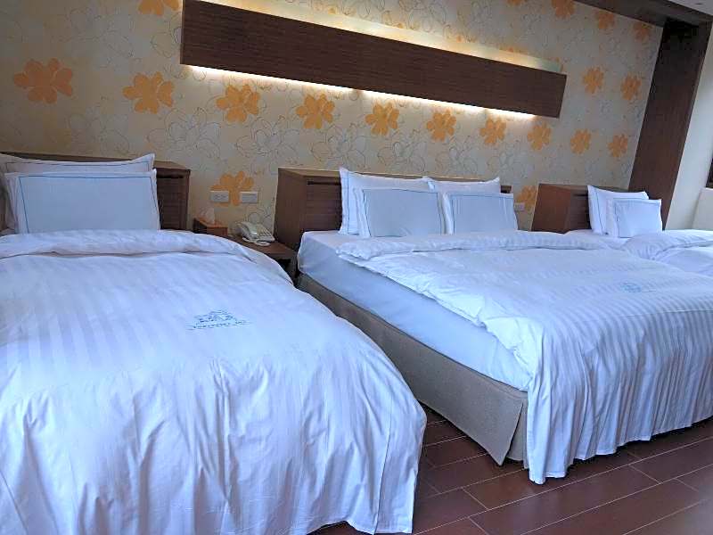 兩腳詩集綠活學旅 l 全自助入住旅館 l