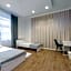 ROYAL ROOMS***