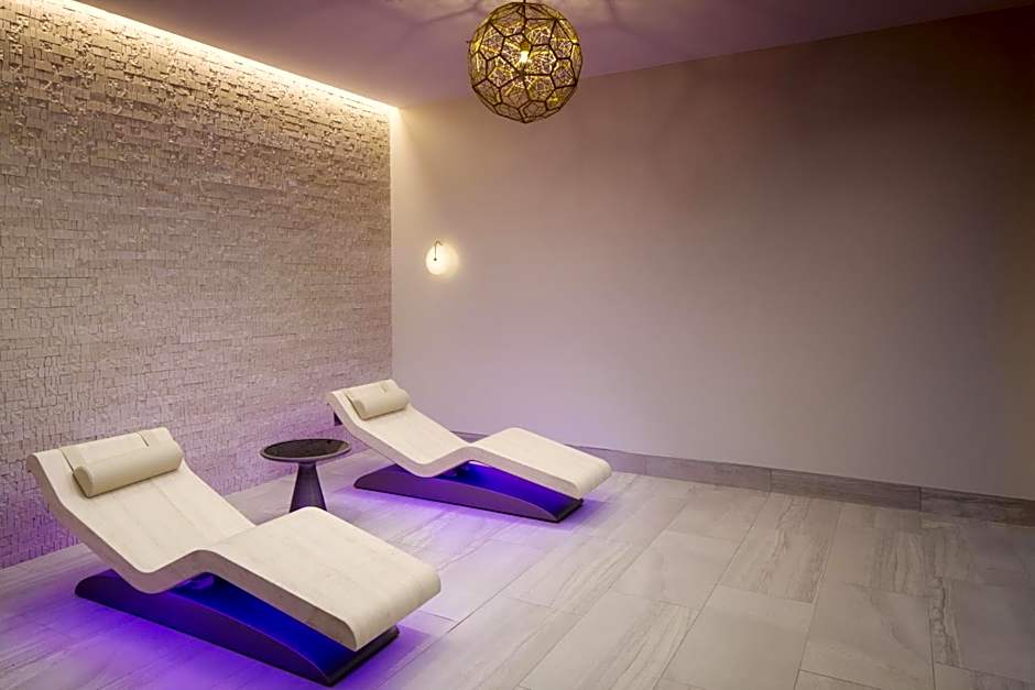 The Alfond Inn