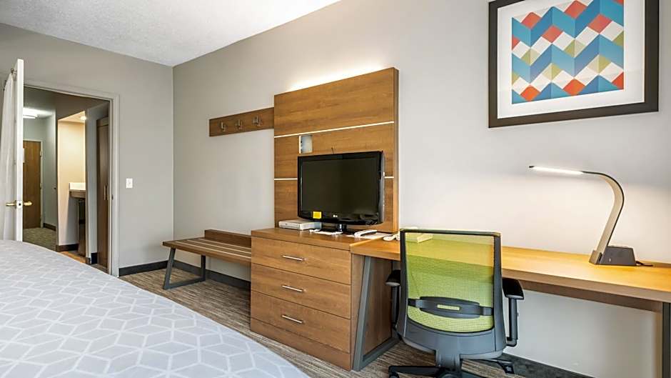 Holiday Inn Express Hotel And Suites Bad Axe By IHG