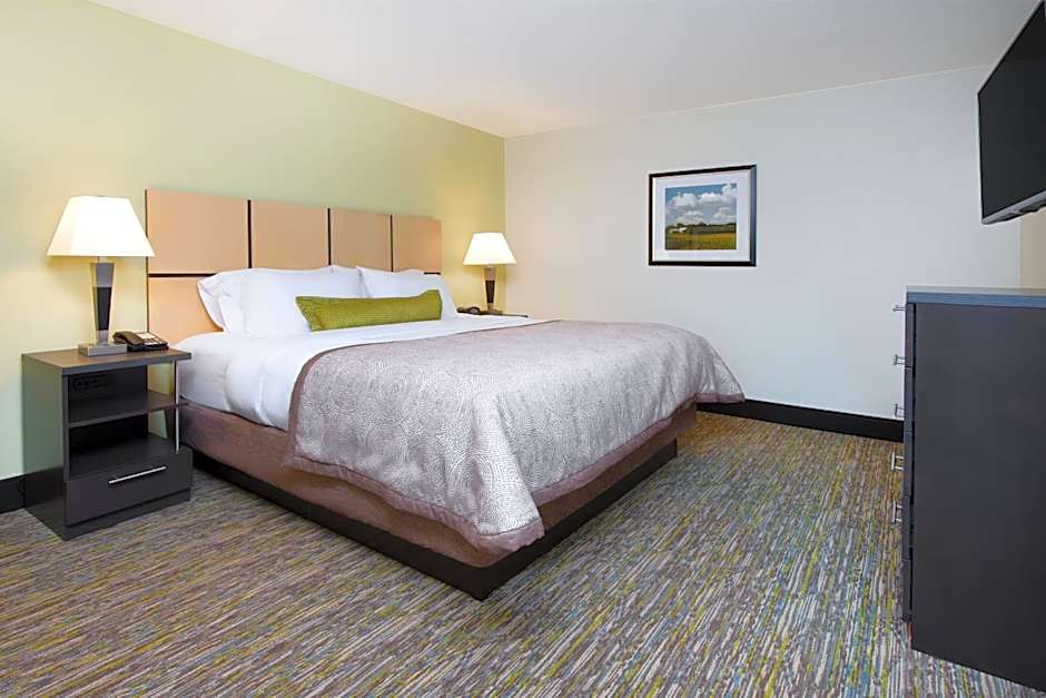 Candlewood Suites Columbia Hwy 63 & I-70 By IHG