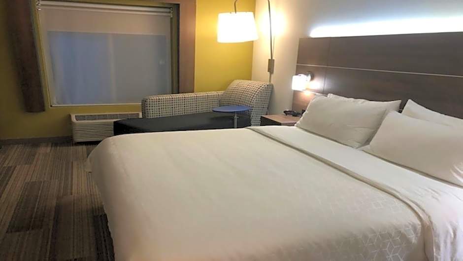 Holiday Inn Express Hotel & Suites Carson City By IHG