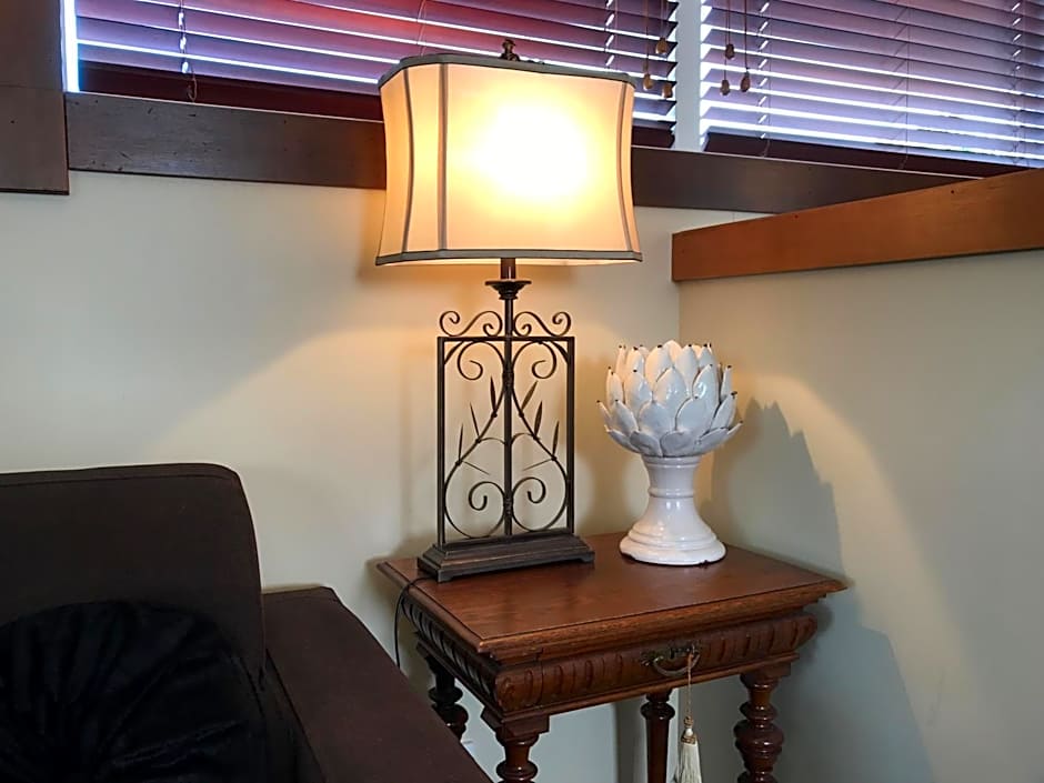 Cambridge Coach House