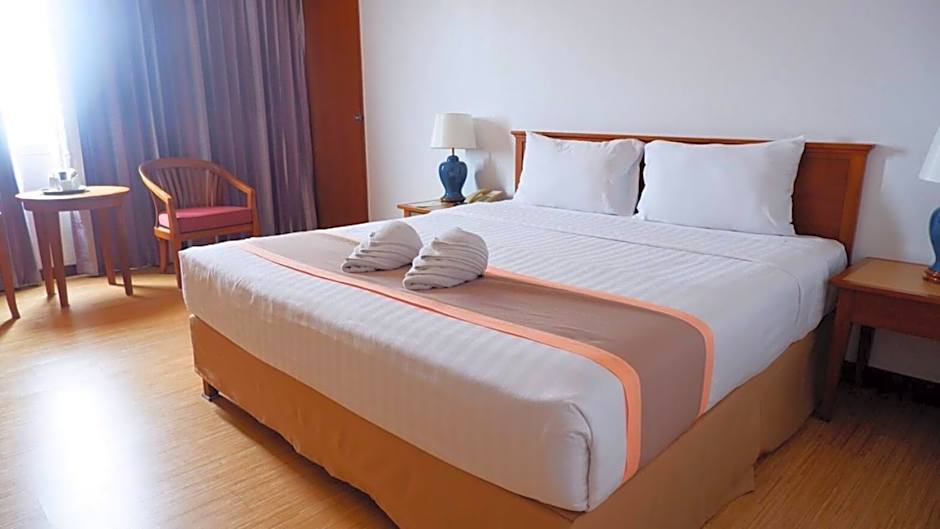 Photo 1 of 5 of Deluxe 1 Double Bed or 2 Beds