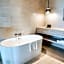 Discovery Hotel