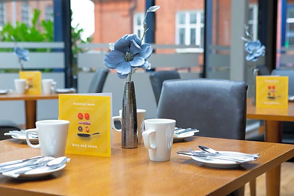 Holiday Inn Bolton Centre By IHG