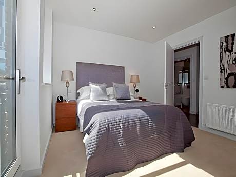 One White's Row Apartments