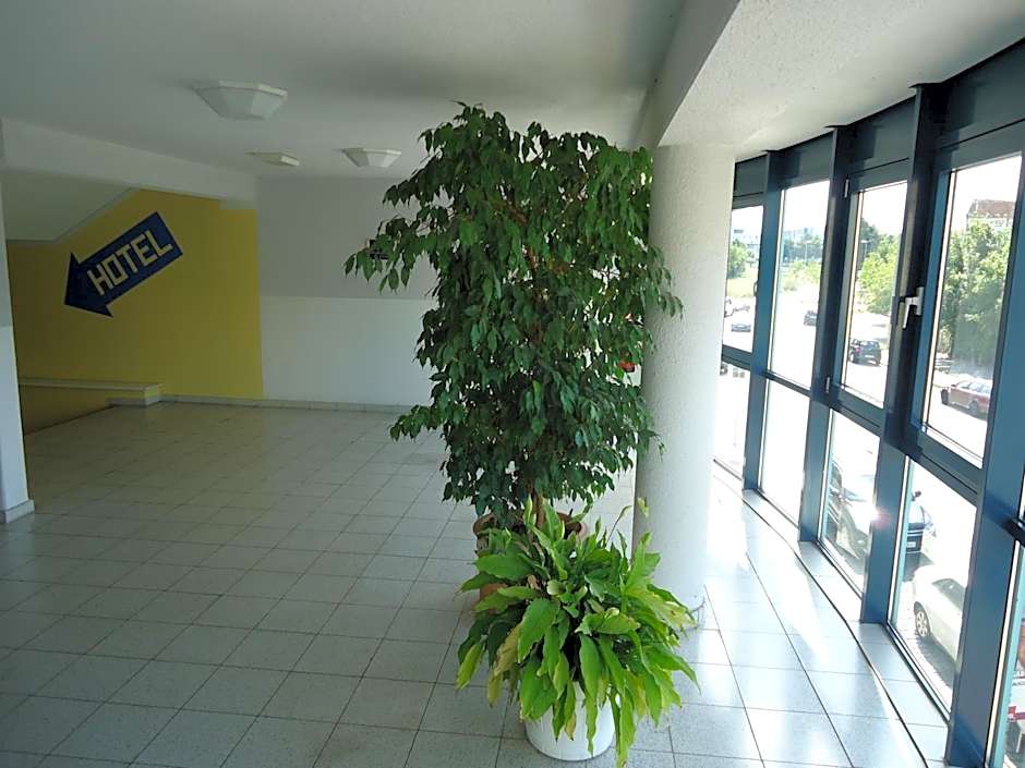 Sleep & Go Hotel Magdeburg