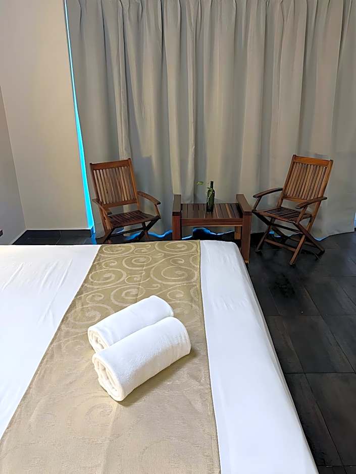 Hotel Kavia 5th Avenida