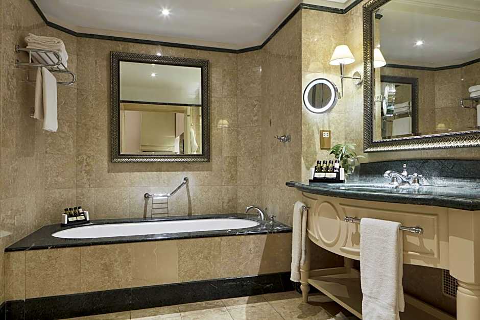 Atlantica Aphrodite Hills Hotel