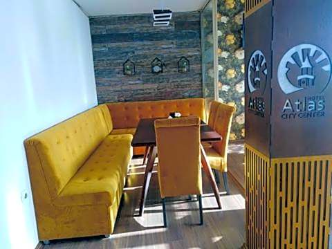 Atlas City Center Hotel