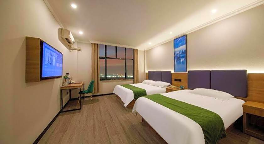 Greentree Inn Shanghai Minhang Zhuanqiao Metro Station Zhuanxing (E) Road Shell Hotel – Shanghai, DC