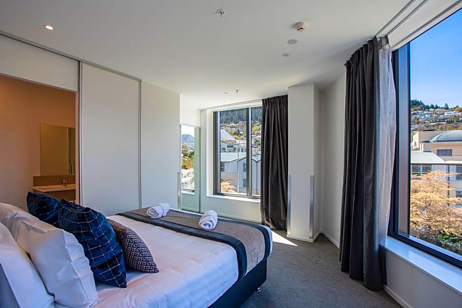 Ramada by Wyndham Queenstown Central