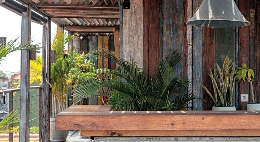M Boutique Hostel Legian