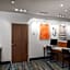 Holiday Inn Express & Suites Salem North-Keizer By IHG