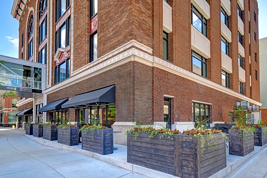 Home2 Suites by Hilton Kalamazoo Downtown, MI