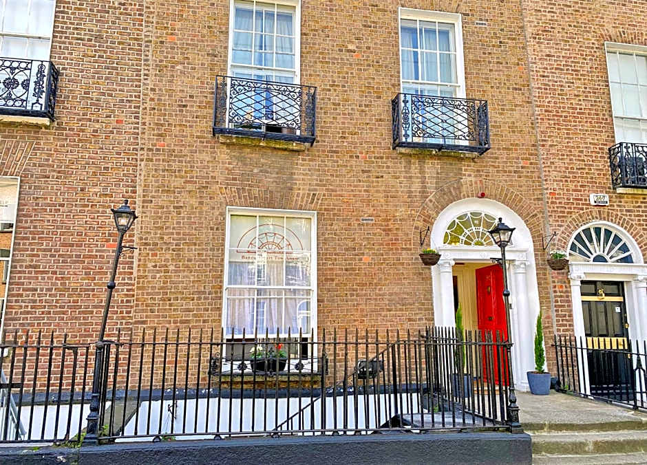 Baggot Court Townhouse