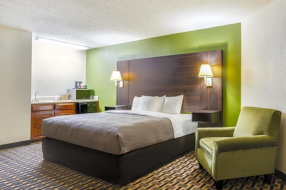 Quality Inn & Suites Ridgeland