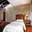 La Fresque Hotel Boutique