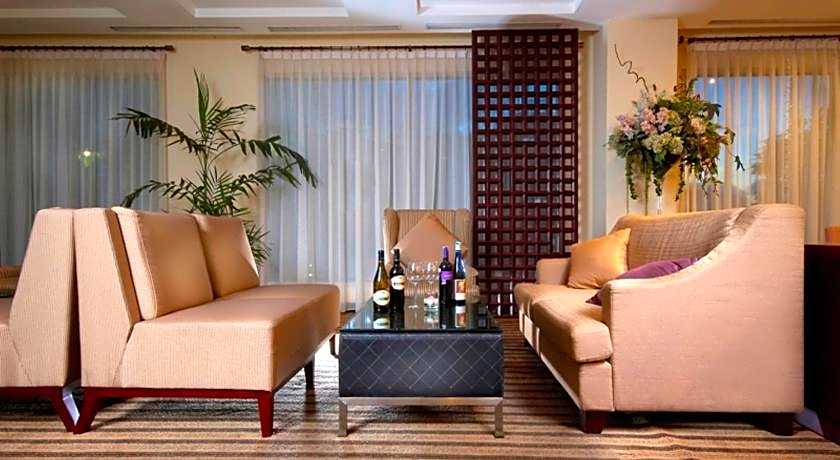 Hotel Gran Puri Manado