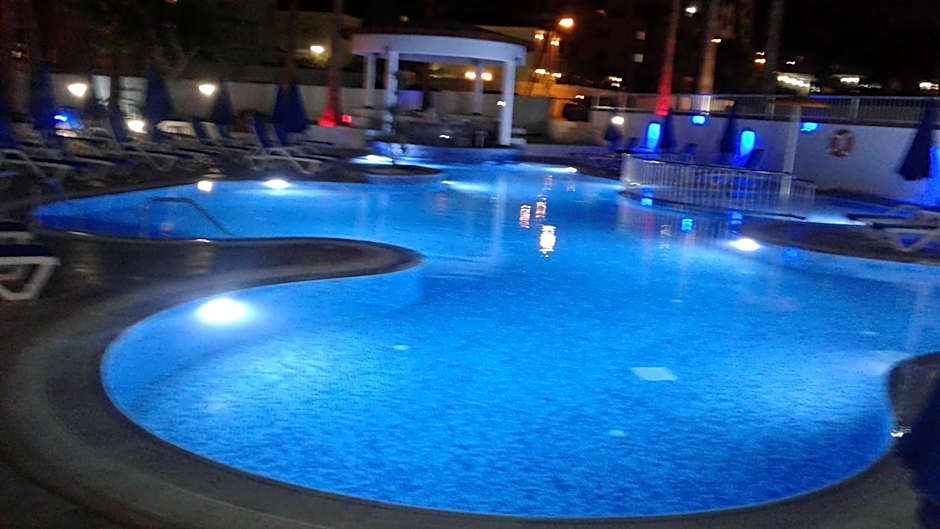 Captain Pier Hotel