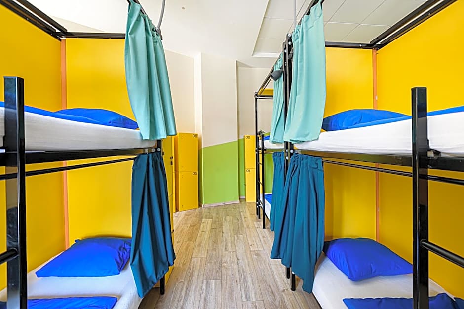 Avenue Hostel