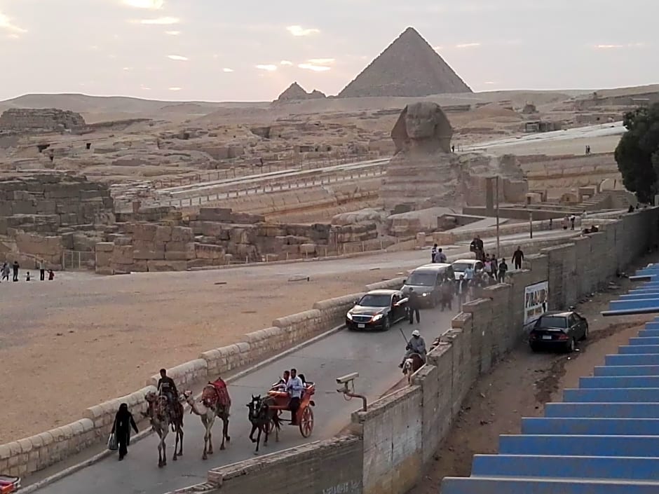 Atlantis Pyramids Inn