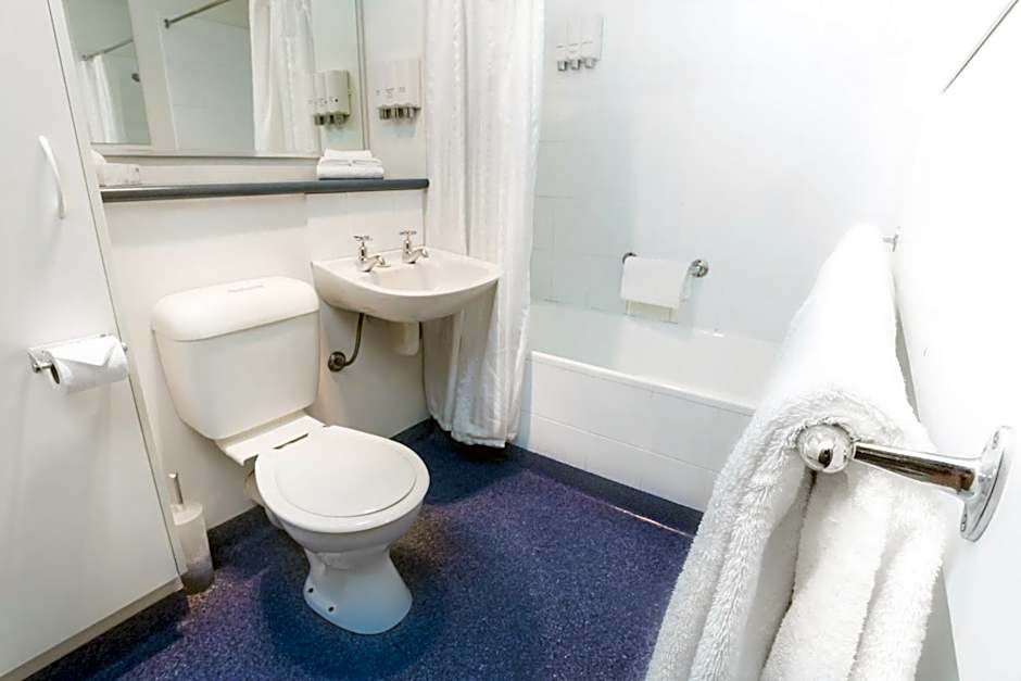 Bay Hotel Apartments