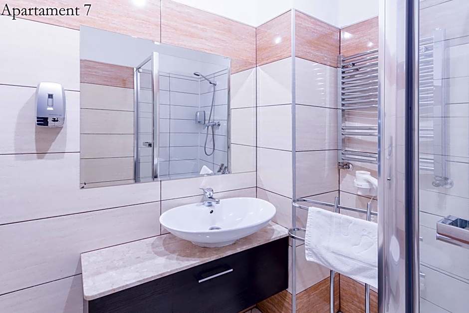 Apartamenty Katowice by Lantier - Swimming Pool Zone