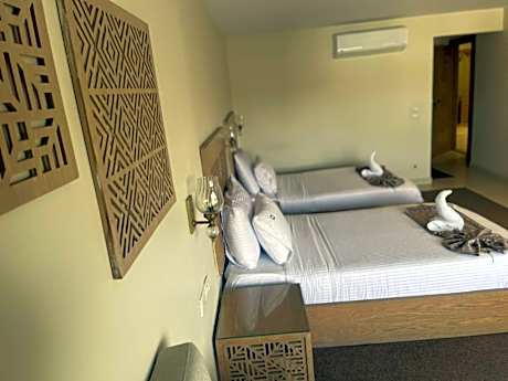Twin Room with City View