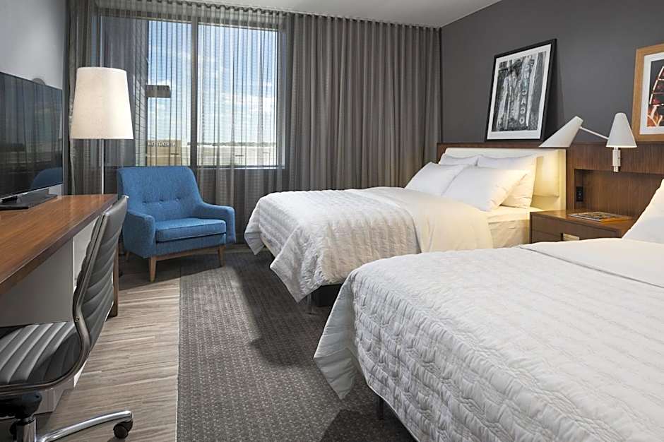 Le Meridien Chicago - Oakbrook Center