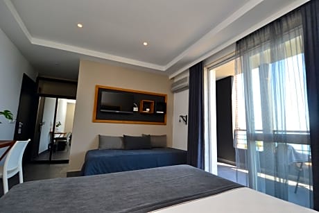 King Room with City View